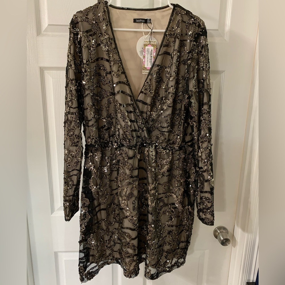 Boohoo Brand New black and gold sequin dress.